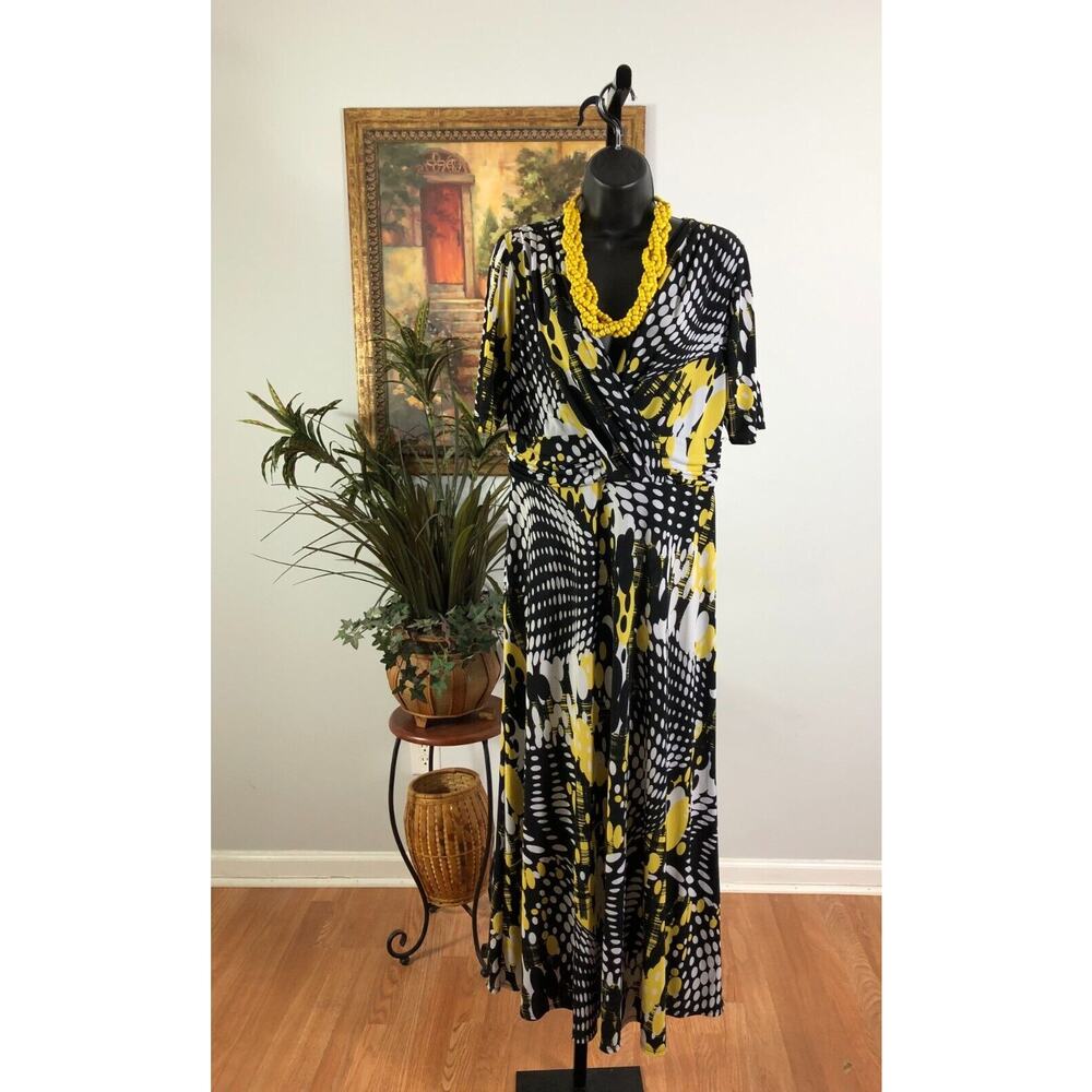 Clues Collection Maxi Dress Womens Sz 12 Multi Geo Print Surplice Neckline Lined